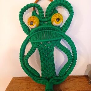 Vintage Macrame Green Frog Wall Hanging